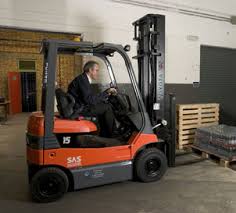 A licence isn't essential to drive a forklift truck, but there are a few requirements that you must meet in order to safely operate one. Forklift Training Courses In The Uk Rtitb Approved Wallace School Of Transport