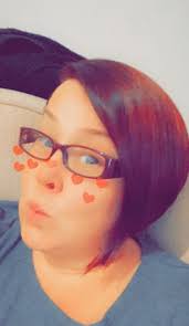 Beställ en personlig video från Dee Kelly