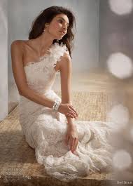 Jim Hjelm Wedding Dresses Fall 2011 Collection Wedding Inspirasi Wedding Dresses Lace Wedding Gowns Lace Jim Hjelm Wedding Dresses