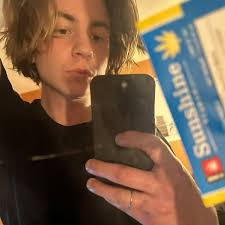 joel benjamin bade (@joelbenbade) • Threads, Say more