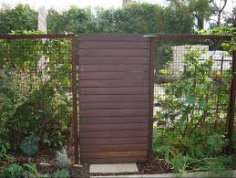5 Favorites Modern Wooden Garden Gates Gardenista Wooden Garden Gate Fence Design Natural Fence