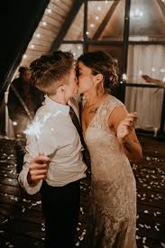 Henry Tieu Photography In 2020 Lesbian Wedding Photography Lesbian Wedding Lesbian Wedding Photos