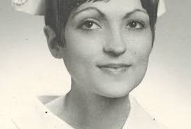 Wendy Hetzel's Instagram, Twitter & Facebook