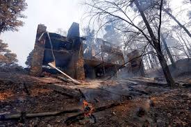 La conjunción entre calor, viento y sequía hizo estallar ayer dos grandes focos en intiyaco y en potrero de garay. E4ppubksnjzyfm