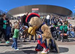 Part circus performer, part bird, part birthday party clown. Creepiest Mascot In Sports It S The Pelicans And They Have Two Pelicans Nola Com