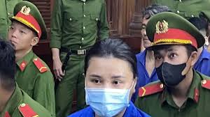 Chủ tọa bất ngờ đặt 4 câu hỏi cho đại diện VKS trong vụ xét xử nữ DJ