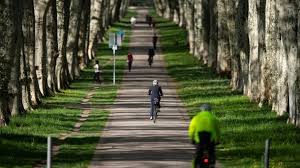 Rucksicht Auf Fussganger Klingeln Auf Kombinierten Fuss Und Radwegen Nicht Pflicht