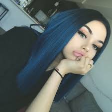 Agustina Pereyra Agustina Pereyra Agustina Dyedhair Hairstyles Kinkycurly Pereyra Shortgirlhairsty In 2020 Unnatural Hair Color Aesthetic Hair Dyed Hair