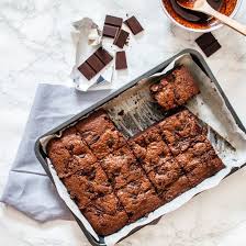 Brownie Aux Deux Chocolats Et Vanille Recette Brownie Chocolat Brownies Sains Idees De Collations