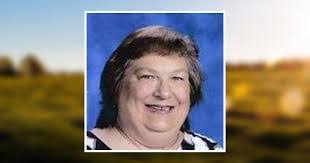 Emily Mclemore's Instagram, Twitter & Facebook