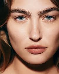 Crystal Hazelton's Instagram, Twitter & Facebook