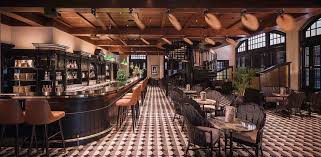 We did not find results for: Salute Raffles Hotel For Another Singapore Sling King Goya