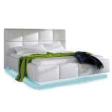 Bett caserta lederbett mit led beleuchtung modernes luxus ehebett designbett. Asti Gepolstertes Bett Led Beleuchtung Von Friderik Eu