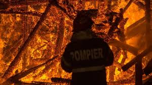 Încă nu se cunosc cauzele izbucnirii incendiului. Lista RuÈ™inii Spitalele Din Cluj Care FuncÈ›ioneazÄƒ FÄƒrÄƒ AutorizaÈ›ie De Incendiu Ce Nereguli Mai Sunt La UnitÄƒÈ›ile Sanitare Clujene