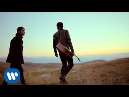 5 / 5 2 мнений. Benji Fede Amore Wi Fi Official Video Youtube