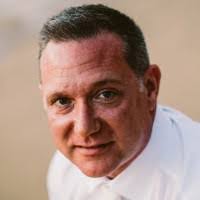 Michael Raysor's Instagram, Twitter & Facebook