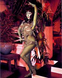 Granny Sue XXX - Wild Granny Porn Pictures