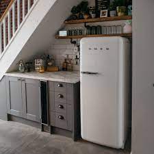 Happy Weekend Everyone Hope Youre Getting To Enjoy Some Of This Awesome Weather Swipe Across To See T Cuisines Dans Salon Cuisine Moderne Deco Appartement