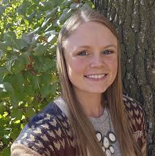 Who can recommend a farrier in Wellsville?