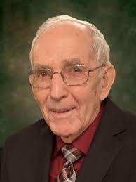 David Siek's Instagram, Twitter & Facebook