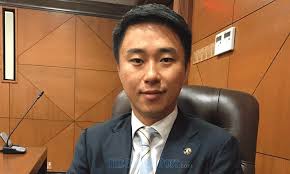 He attended many naat programs in qtv channel. Julau Mp Larry Sng Quits Sarawak Pkr Chief Post Unknown If Still With Party Malaysia Malay Mail