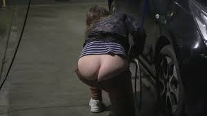 Colombina Production Buttcrack in Public With Reactions