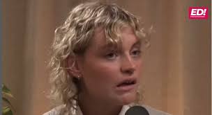 JoJo Siwa's ex reveals new partner after being dumped for Chris Hughes and  fans say same thing 👀⬇️