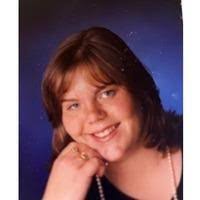 Lisa Behrends's Instagram, Twitter & Facebook