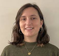 Melissa Bross's Instagram, Twitter & Facebook