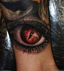 See full list on thestyleup.com 31 Elegant Eye Tattoos On Leg
