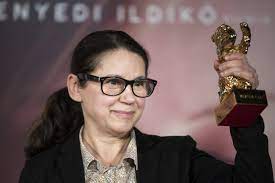 In conversation with ildikó enyedi | mubi. Ebbe Az Ismert Iroba Szeretett Bele Enyedi Ildiko 28 Eve Imadjak Egymast Hazai Sztar Femina