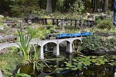 The Wonderful World of Garden Trains with the NH Garden Railway Society