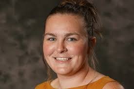 Margot Miller's Instagram, Twitter & Facebook