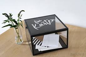 Diy Und Deko Ideen Zur Hochzeit Mit Ikea Sitzordnung Tisch Nummern Und Briefe Box Dreimalanders Werbung Dreieckchen Ideen Fur Die Hochzeit Sitzordnung Deko Ideen