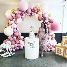Balloons Baby Shower Pink And Gold Balloons Babyshower Partystyling Partyideas Baby K Is Baby Shower Balloons Baby Shower Decorations Baby Shower Themes