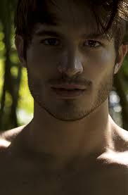 La Piscine por Gianfranco Briceño