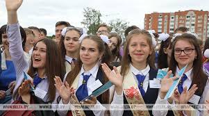 По стране звенит последний звонок. Respublikanskij Poslednij Zvonok V Budushem Hotyat Provodit V Molodezhnyh Stolicah Belarusi