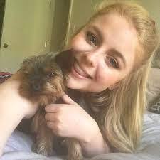 Brooke Grimm's Instagram, Twitter & Facebook