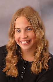 Lori Stanfield's Instagram, Twitter & Facebook