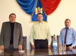 Ioan crişan deţinea una dintre puţinele ferme de somn african din europa de est, amenajată de mai mulţi ani în perimetrul unei foste fabrici de cânepă situată la câţiva kilometri de municipiul arad. Mohring Energy Gmbh Vrea SÄƒ InvesteascÄƒ 4 Milioane De Euro Intr Un Parc Solar In Romania 19 03 2012 Bursa Ro