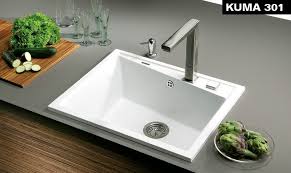 Poalgi La Couleur Pour Sublimer L Evier De Votre Cuisine A Decouvrir Sur Poalgi Com Une Selection De La Redaction De Sou Evier Cuisine Evier Cuisines Design