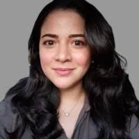 4700+ perfiles de «Stephanie To»