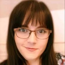 Desirae Baker's Instagram, Twitter & Facebook