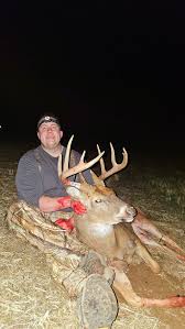 ILLINOIS DEER HUNTERS