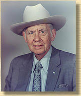 Capt Manuel Trazazas “Lone Wolf” Gonzaullas (1891-1977)