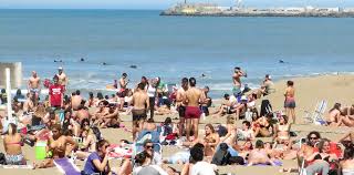 Escuchar el tiempo de mar del plata. En Mar Del Plata Esperan Que Este Fin De Semana Largo Sea El Mejor Del Semestre