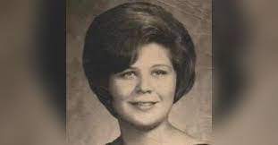 Kay Goodin's Instagram, Twitter & Facebook