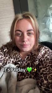 Can’t believe it’s Friday again 🙈💚 #foryoupageofficiall #fyp #mumoftiktok  #lifeofagrevingmummy👼🏼💚 #keepingbradysmemoryalive👼🏼 #sudcawareness💙💛  #scottishtiktok #selfworth #lifeafterloss
