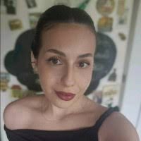 1100+ profiluri „Veronica”