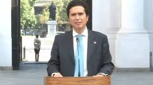 El ministro de hacienda, ignacio briones, abandonó el gobierno este martes mis primeras palabras son para agradecer al ex ministro ignacio briones, que hoy se prepara para asumir nuevos desafíos. Soychile Cl Noticias De Todo Nuestro Pais